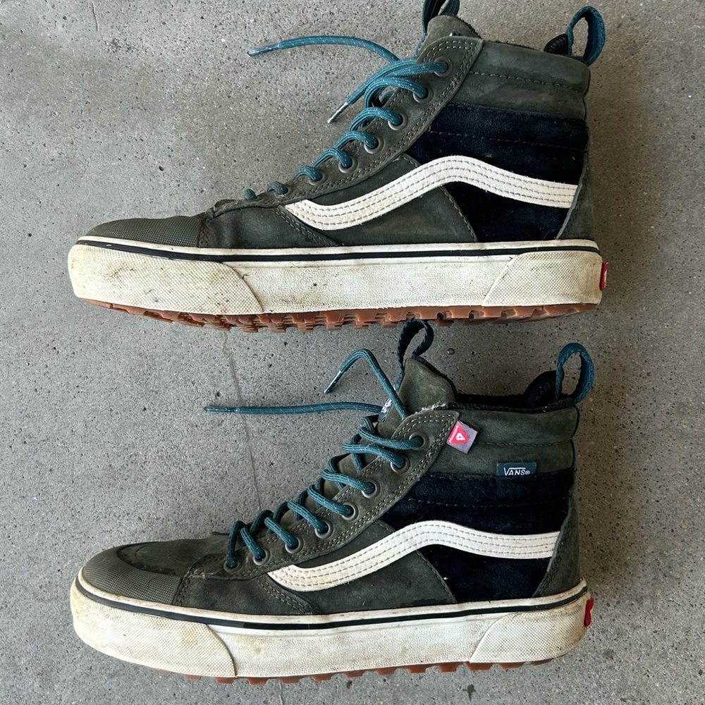 Vans MTE winter boots